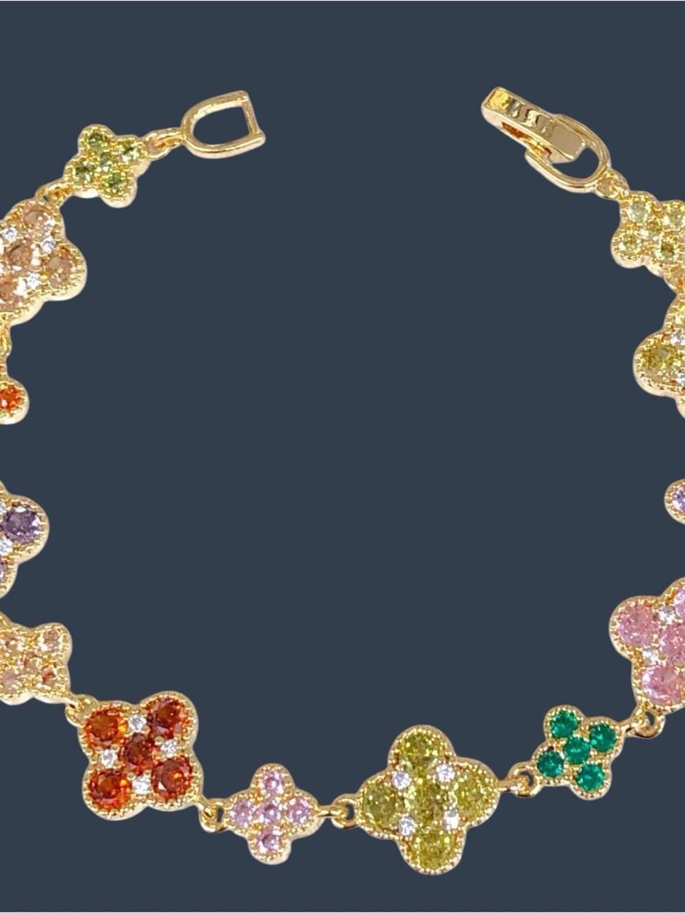Multicolor CZ Clover Bracelet | Oro Laminado / Gold Layered | 7.5”